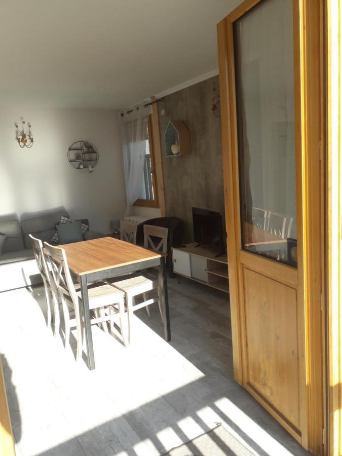 Enclos Savoyard Appartement Meuble 1Chambre 1 Canape Lits 3Personnes Grand-Aigueblanche Eksteriør bilde